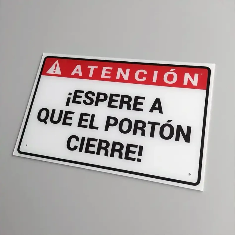 Letrero ¡Atención!